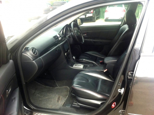 Mazda 3 2.0 R Sport 5 ตู สภาพสวยพร้อมใช้งาน รถเอาไปไม่ต้องซ่อมอะไรแล้ว ใช้งานต่อได้เลย สนในสอบถามได้ตลอดเวลาครับ