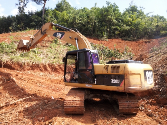 ขายรถแบคโฮ CAT 320 D เอกสารอินวอย ไมล์ 12000 ชม.ราคา 1600000 ขายรถแบคโฮ CAT 320 D เอกสารอินวอย ไมล์ 12000 ชม.ราคา 1600000