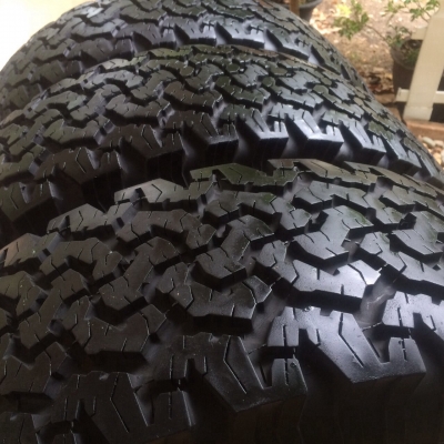 ขายยง bf all 265/75/16 ดอกเต็มๆ 3 เส้นครับ