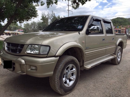 ขายรถ  ISUSU DRAGON POWER CAB-4 (LS) 4 WD เครื่องยนต์ดีเซล 3000 cc. เทอร์โบ รถปี 2001