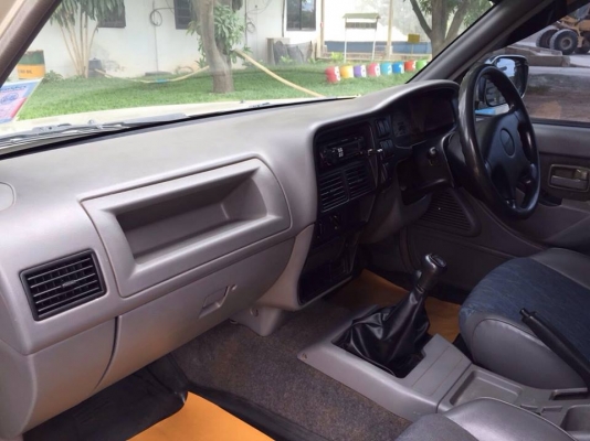 ขายรถ  ISUSU DRAGON POWER CAB-4 (LS) 4 WD เครื่องยนต์ดีเซล 3000 cc. เทอร์โบ รถปี 2001