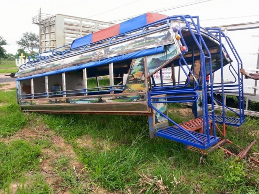 ขายหลังคาโดยสาร ยกลงจาก ISUZU NPR ยาว4.30เมตร สวยสภาพดีมาก เบาะครบ สภาพดีพร้อมใช้งาน สนใจโทร 090-8588220คุณนะ 093-3258446คุณบิว ID:narong498 หรือเข้าดูสินค้าอื่นๆได้ที่ www.truck.in.th/498 หรือเพจFacebook ณรงค์ ซื้อขายรถมือสอง (เว็บไซต์ส่วนตัว) หรือFacebo