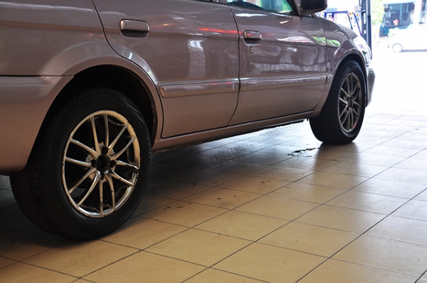 ขายรถเก๋งมือสอง SOLUNA ราคา 85,000 บาท สีบอร์นชมพูอ่อน ท้ายเบนซ์ ภาษีเต็มรถพร้อมโอน