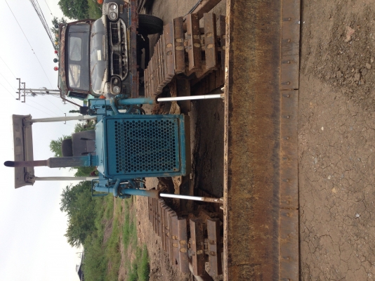 ต้องการขายD2-6 PL ใบแทร็ก50 สภาพสวยพร้อมใช้งาน เครื่องดีช่วงล่างดี ใบแทร็กเต็ม ราคาต่อรองได้