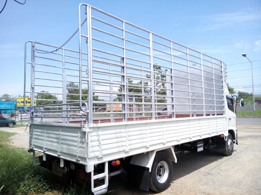 6 ล้อกลาง  *Euro.3*  HINO *ซีรีย์500*  FC9J 175 แรงม้า *ยาว 5.50 ม.*  รถสวยเดิม+สวยจริง * รถห้างแท้ * มีเล่มพร้อม* ปี55 *