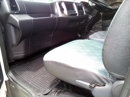 6 ล้อกลาง  *Euro.3*  HINO *ซีรีย์500*  FC9J 175 แรงม้า *ยาว 5.50 ม.*  รถสวยเดิม+สวยจริง * รถห้างแท้ * มีเล่มพร้อม* ปี55 *