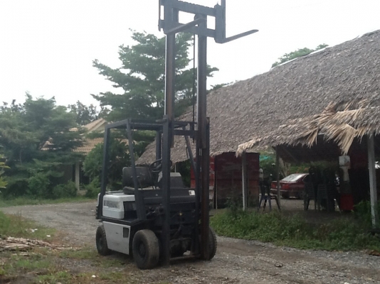 รถยกkomutsu fg10lc-15 สภาพดีพร้อมใช้เก่าญี่ปุ่นราคาถูกๆครับ