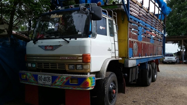 ขายรถ 10 ล้อ HINO SUMO 227 ดั้มเกษร รถ 2 เพลา เครื่อง EM100 = 220 แรงม้า (รถอยู่สุพรรณบุรี)
