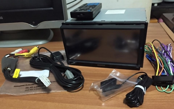 Kenwood dnx7360bt มาใหม่ สภาพดี