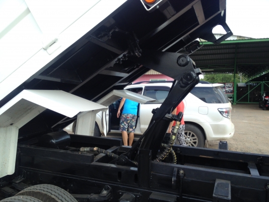 ขาย 6 ล้อเล็ก HINO FC เครื่อง WO4D 117 แรงดัมพ์ 3.10 เมตร สวยๆพร้อมใช้