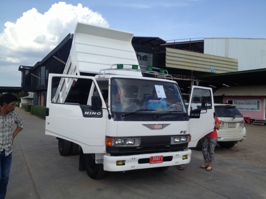 ขาย 6 ล้อเล็ก HINO FC เครื่อง WO4D 117 แรงดัมพ์ 3.10 เมตร สวยๆพร้อมใช้ ขาย 6 ล้อเล็ก HINO FC เครื่อง WO4D 117 แรงดัมพ์ 3.10 เมตร สวยๆพร้อมใช้