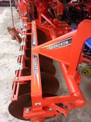 ผานตรา DH247 H  ขนาด ใบ 24 นิ้ว เดิมๆสภาพใหม่