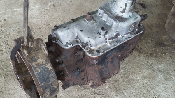 ขายเกียร์เอาไว้ทำทำเกียร์กลาง อีสุสุ สวยๆสมบูรณ์