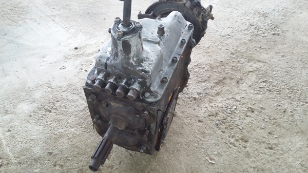 ขายเกียร์เอาไว้ทำทำเกียร์กลาง อีสุสุ สวยๆสมบูรณ์