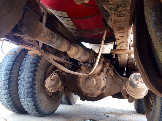 ขายด่วน รถโม่ปูนสิบล้อสองเพลา. พร้อมใช้งาน. เล่มทะเบียนพร้อม