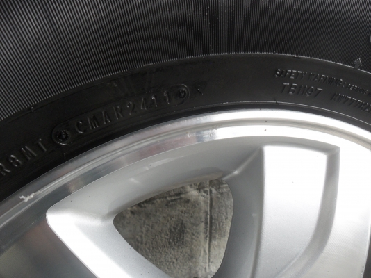 ล้อแม็ก 16นิ้ว 6รู เชฟ พร้อมยาง สวยๆ 4 ล้อ ราคา 6900 บาท ล้อแม็ก 16นิ้ว 6รู เชฟ พร้อมยาง สวยๆ 4 ล้อ ราคา 6900 บาท