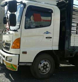 หกลัอ HINO FC 4JJPA150Hp รถห้างปี49 ยาว5.50ม พร้อมใช้ เล่มพร้อมโอน ราค 755,000บ คุยกันได้