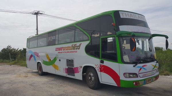 ขายด่วน !! Bus 6 ล้อ แอร์ พร้อมใช้