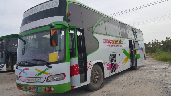 ขายด่วน !! Bus 6 ล้อ แอร์ พร้อมใช้