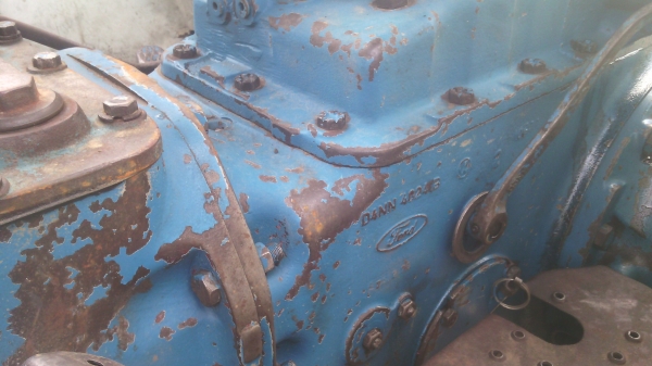 ขายรถไถFORD  6600  T3แท้ๆเต็มดันเล่มพร้อมโอน  สนใจ0810076640