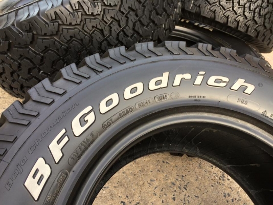 BF Goodrich All -terrain ขนาด 265 70 r16 ปี14 ดอกเต็มสวยจริง BF Goodrich All -terrain ขนาด 265 70 r16 ปี14 ดอกเต็มสวยจริง