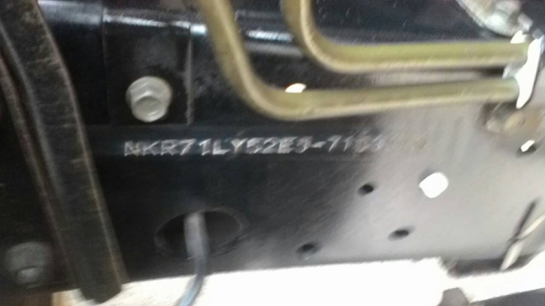 6 ล้อ NKR 130 เทอร์โบว์ ปี 49 รถห้าง สีเดิมทั้งคัน 6 ล้อ NKR 130 เทอร์โบว์ ปี 49 รถห้าง สีเดิมทั้งคัน