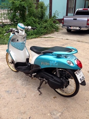 ฟีโน่ ปีถ/