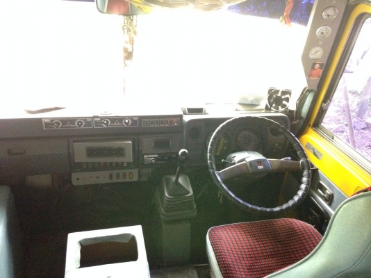 ขายรถบัส แอร์ Hino เครื่อง WO6D เบรคจิฟฟี่ พวงมาลัยพาวเวอร์