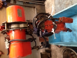 ขายรอกโซ่ 1 ton ตราช้างมาจากญี่ปุ่นสภาพสวย