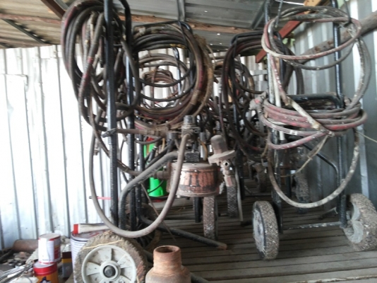 เครื่องพ่นสี GRACO TRITON 308 ของมือสองสภาพใช้งานได้ปกติ เครื่องพ่นสี GRACO TRITON 308 ของมือสองสภาพใช้งานได้ปกติ