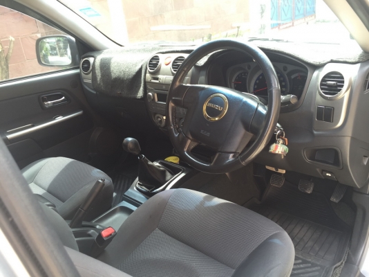 ขายD-MAX HILANDER ปี 08 สภาพสวยมือเดียวไม่มีชนครับ