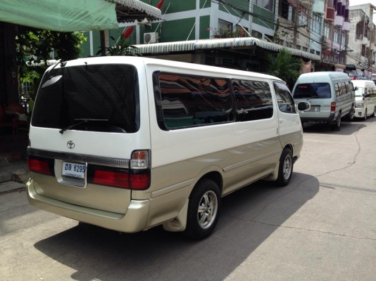 ขายรถตู้ super wagon ตัวนอกแท้ ปี 2003 เครื่อง 2rz ยกเลิกโรงงาน