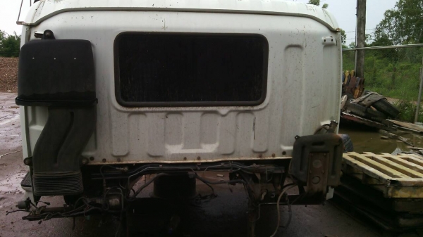 ขายด่วนหัวรถสิบล้อกีกล้าหัวสวยสภาพพร้อมใช้งานอปกรณ์ครบ ขายด่วนหัวรถสิบล้อกีกล้าหัวสวยสภาพพร้อมใช้งานอปกรณ์ครบ