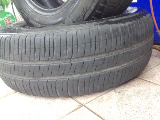 ยาง185/65r14 2เส้น สภาพสวย ไม่มีปะ