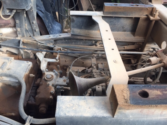 ขายรถ22ล้อดั้มพ์ ISUZU MP1FXZ7778Tเครื่อง360แรงม้า หัวหาง3เพลาแท้ ปี54 สนใจโทร 081-970-1072