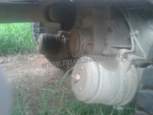 รถบรรทุกน้ำ 10 ล้อ ยี่ห้อ VOLVO  รุ่น FL10 เครื่อง 6 สูบเทอร์โบ น็อต 10 ตัว