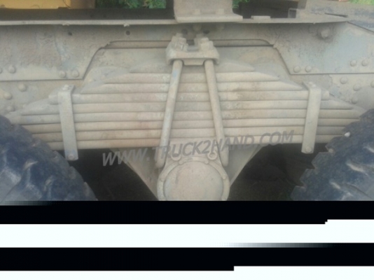 รถบรรทุกน้ำ 10 ล้อ ยี่ห้อ VOLVO  รุ่น FL10 เครื่อง 6 สูบเทอร์โบ น็อต 10 ตัว