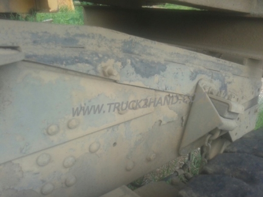 รถบรรทุกน้ำ 10 ล้อ ยี่ห้อ VOLVO  รุ่น FL10 เครื่อง 6 สูบเทอร์โบ น็อต 10 ตัว