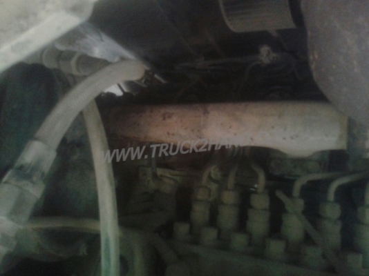 รถบรรทุกน้ำ 10 ล้อ ยี่ห้อ VOLVO  รุ่น FL10 เครื่อง 6 สูบเทอร์โบ น็อต 10 ตัว