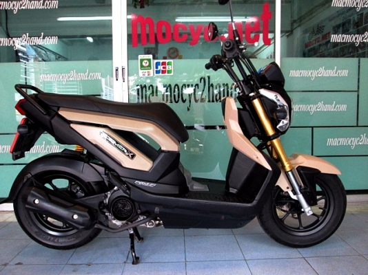 zoomer สีน้ำตาลดำ สีสวยไม่ค่อยซ้ำใคร รถเดือน เมษายน ปี 57 ไมล์ 5 พันโล โปรโมชั่น แถม 3 รายการ 36900