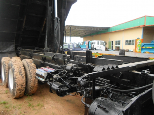 ขายรถบรรทุกดั้ม 10ล้อ ฮีโน่3H เกียร์สโล ห้างแท้ รถสวยมาก มีเอกสารพร้อมโอน ขายรถบรรทุกดั้ม 10ล้อ ฮีโน่3H เกียร์สโล ห้างแท้ รถสวยมาก มีเอกสารพร้อมโอน