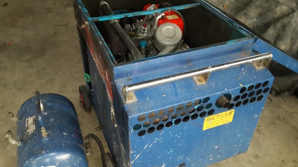 ปั้มลมสนาม Meiji 6 แรง เครื่องยันมาร์ดีเซล รหัสสินค้า O - 5