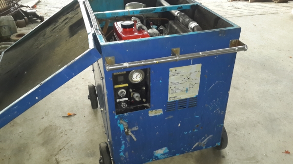 ปั้มลมสนาม Meiji 6 แรง เครื่องยันมาร์ดีเซล รหัสสินค้า O - 5