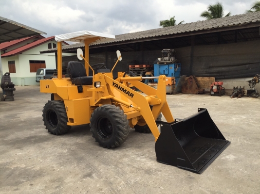 รถตักล้อยาง YANMAR V3 นำเข้าจากญี่ปุ่น ขนาดเท่า KOMATSU WA30รถตักล้อยาง YANMAR V3 นำเข้าจากญี่ปุ่น ขนาดเท่า KOMATSU WA30