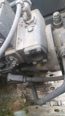 KOMATSU PC 120-3 รอลเลอร์7ลูก รถพร้อมใช้งาน