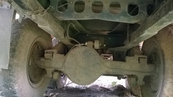 ขายรถ NISSAN 10 ล้อ เพลาเดียว ติดเครน 3 ตัน คัสซีสวยตลอดเส้น เครื่อง FE6 180 แรงม้า เบรคทิฟฟี่ พาวเวอร์  ทะเบียนพร้อมโอนครับ