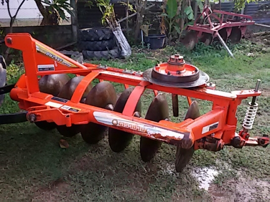 ผานพรวนรถไถ คูโบต้า ยันม่าร์ 36-49แรงครับ