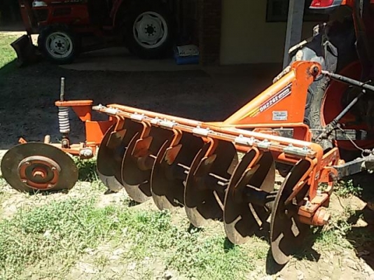 ผานพรวนรถไถ คูโบต้า ยันม่าร์ 36-49แรงครับ