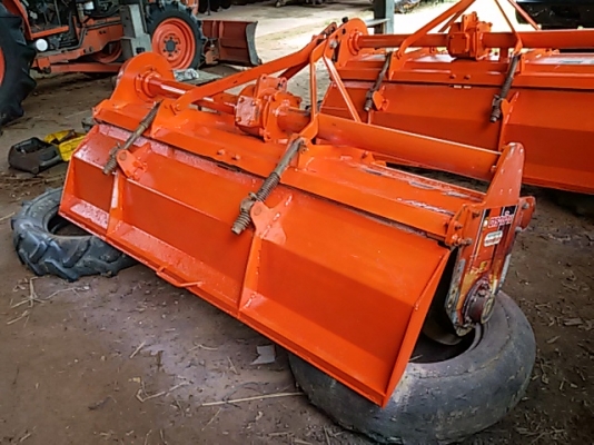 โรตาลี่รถไถคูโบต้า ยันม่าร์ 1.8 ,2.0เมตร 45-49 แรงครับ โรตาลี่รถไถคูโบต้า ยันม่าร์ 1.8 ,2.0เมตร 45-49 แรงครับ