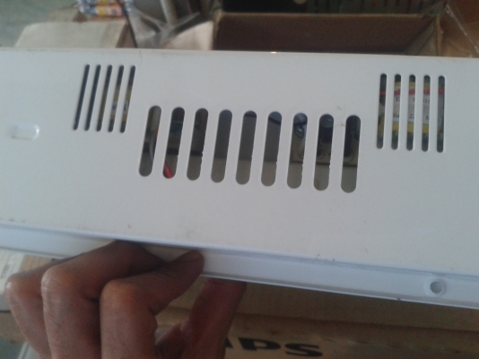 ขาย ป้ายหนีไฟ ของใหม่ไม่เคยใช้งาน เสียบปลั๊กใช้งานได้เลย มี10ตัว ขายตัวละ850 บาท เหมาหมดลดได้